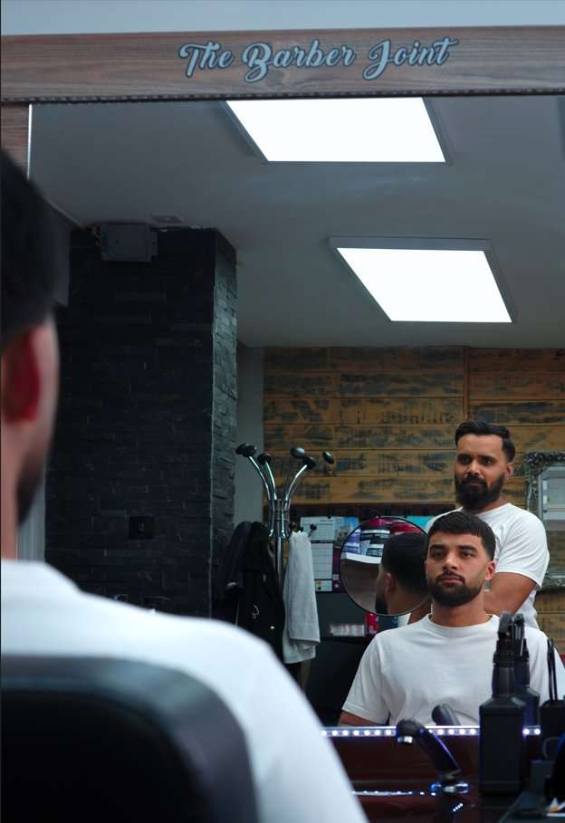 Same-day emergency barber East London