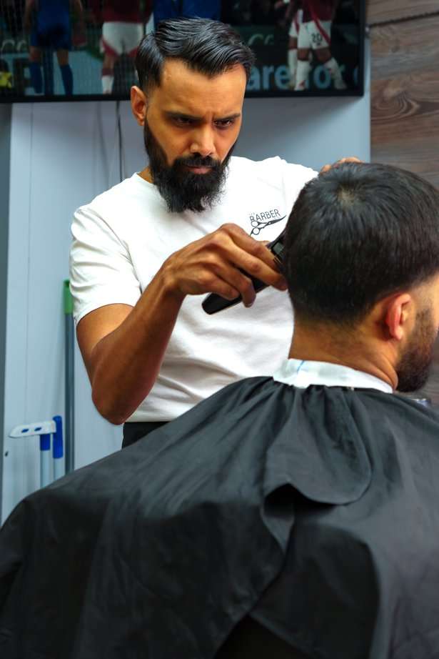 Mobile home barber service East London